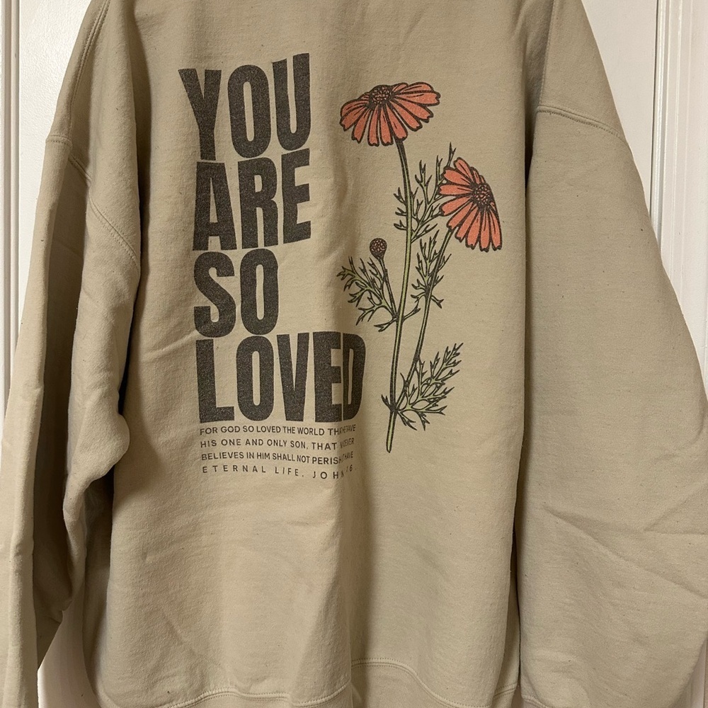 Faith Oversized Sweatshirt - Picture 4 of 7